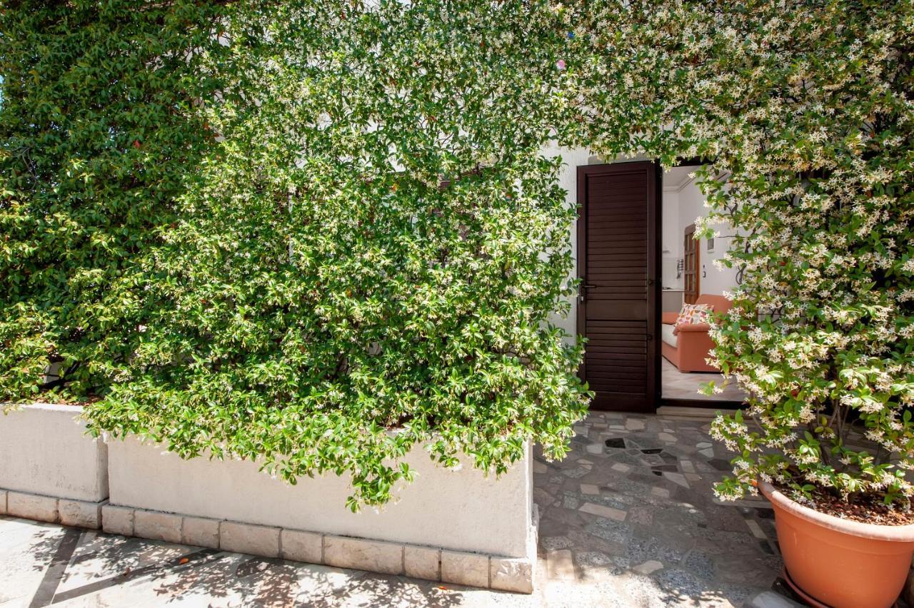 Apartments Milan 로비니 외부 사진