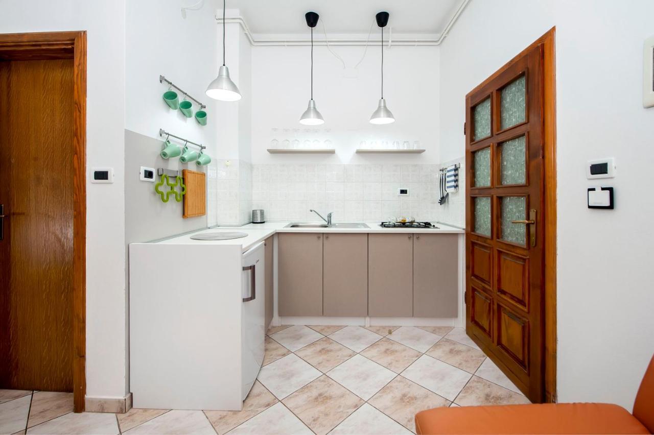 Apartments Milan 로비니 외부 사진