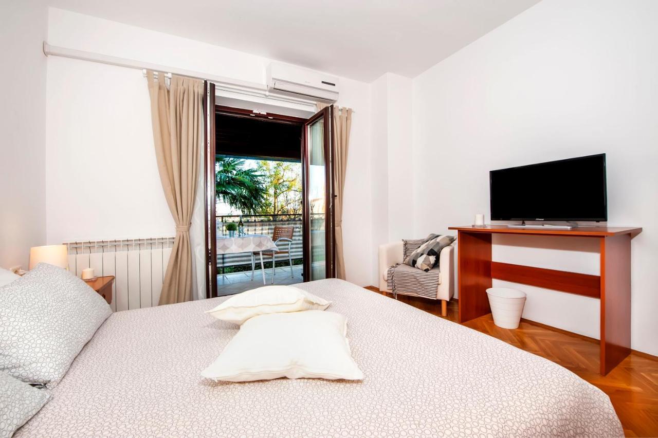 Apartments Milan 로비니 외부 사진