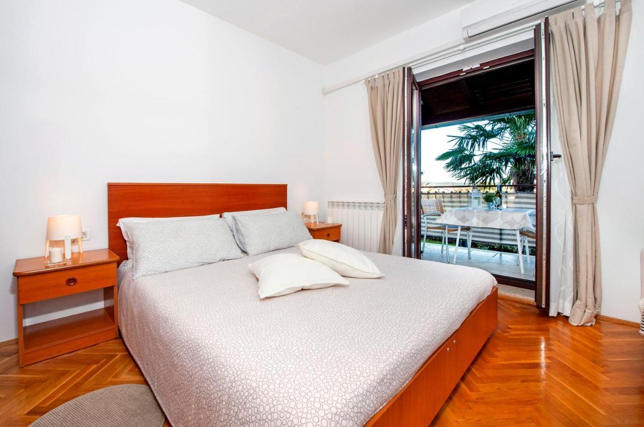 Apartments Milan 로비니 외부 사진